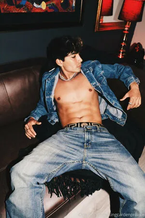 Prettyboyaedan OnlyFans Leaked Free Thumbnail Picture - #sA0ySnapSM