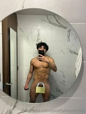 Prettyboyaedan Thumbnail Picture