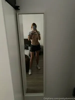 Prettydommm OnlyFans Leaked Free Thumbnail Picture - #Kz24SDhn1W