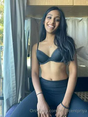 Prettypriyaa Thumbnail Picture