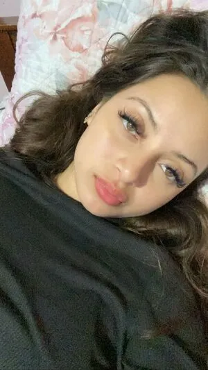 Priceymishel Thumbnail Picture