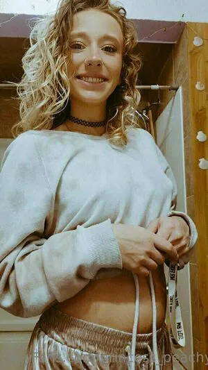 Princess Peachy22 Thumbnail Picture