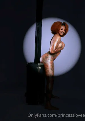 Princesslovee Thumbnail Picture