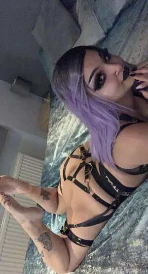 Prosecco Glazed Lips OnlyFans Leaked Free Thumbnail Picture - #2fgIE8Zfsu