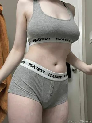 Quarlx OnlyFans Leaked Free Thumbnail Picture - #LMoj3pr0tk