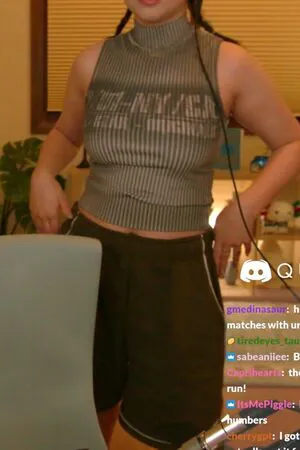 Quarterjade OnlyFans Leaked Free Thumbnail Picture - #A5LabOs22e