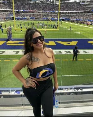 Queen Jayyy21 Thumbnail Picture