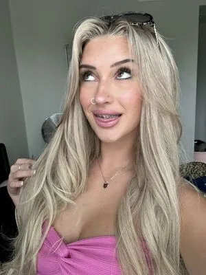 Queen Sarah Thumbnail Picture