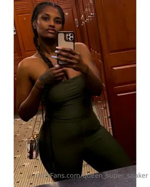 Queen Super Soaker OnlyFans Leaked Free Thumbnail Picture - #FdbJPUgznF