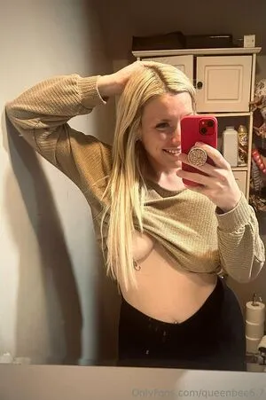 Queenbee6 OnlyFans Leaked Free Thumbnail Picture - #azKIByn281