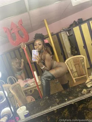 QueenFlexi OnlyFans Leaked Free Thumbnail Picture - #XBPwHe9MQ7