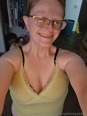 Queengreeneyes420 OnlyFans Leaked Free Thumbnail Picture - #ScJ9mLOHTR