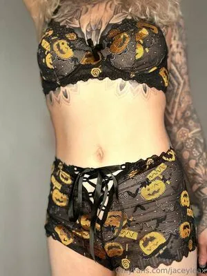 Queeniink69 OnlyFans Leaked Free Thumbnail Picture - #DWDAI9tof8