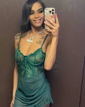Queenjamie OnlyFans Leaked Free Thumbnail Picture - #C96eTZiRLn