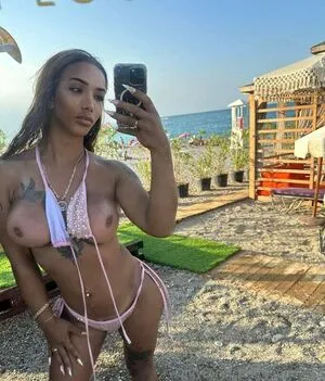 Queenle19 OnlyFans Leaked Free Thumbnail Picture - #04gqEPa8by
