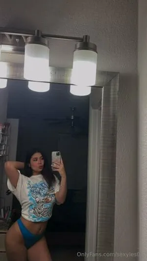 Queenles0 OnlyFans Leaked Free Thumbnail Picture - #nsqcc8ciZ2