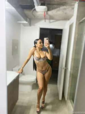 Queenpatrona OnlyFans Leaked Free Thumbnail Picture - #8LNN681zXG