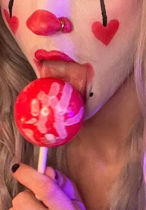 Queerclownz Thumbnail Picture