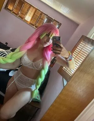 Qweeneevee OnlyFans Leaked Free Thumbnail Picture - #3zBFpITbgo