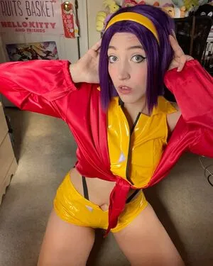 Qweeneevee OnlyFans Leaked Free Thumbnail Picture - #DQri36zKYD