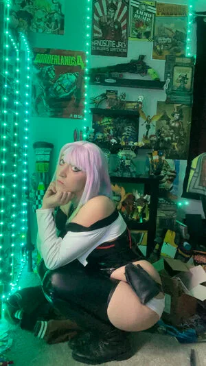 Qweeneevee OnlyFans Leaked Free Thumbnail Picture - #IIys9FtHwW