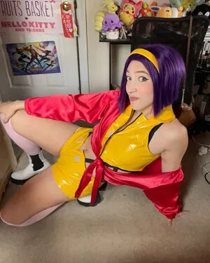 Qweeneevee OnlyFans Leaked Free Thumbnail Picture - #sj8bxGULoT