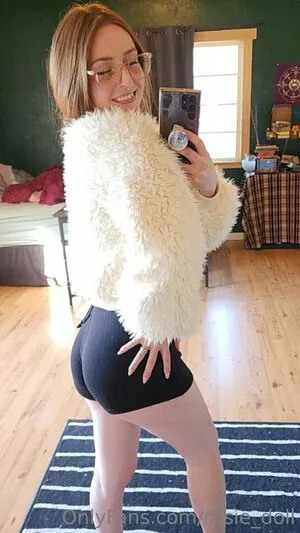 R0sie Doll OnlyFans Leaked Free Thumbnail Picture - #EAFoZ9DRIS