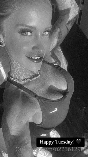 R33 OnlyFans Leaked Free Thumbnail Picture - #E2u8vkHZjM
