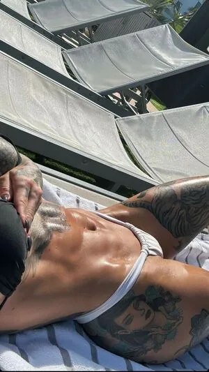 R33 OnlyFans Leaked Free Thumbnail Picture - #Lo6oBnqSae