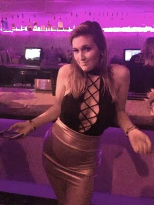 Rachel Myers Thumbnail Picture