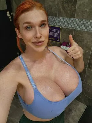 Rachel Rose Thumbnail Picture