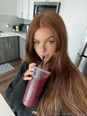 Rachiexlove Thumbnail Picture
