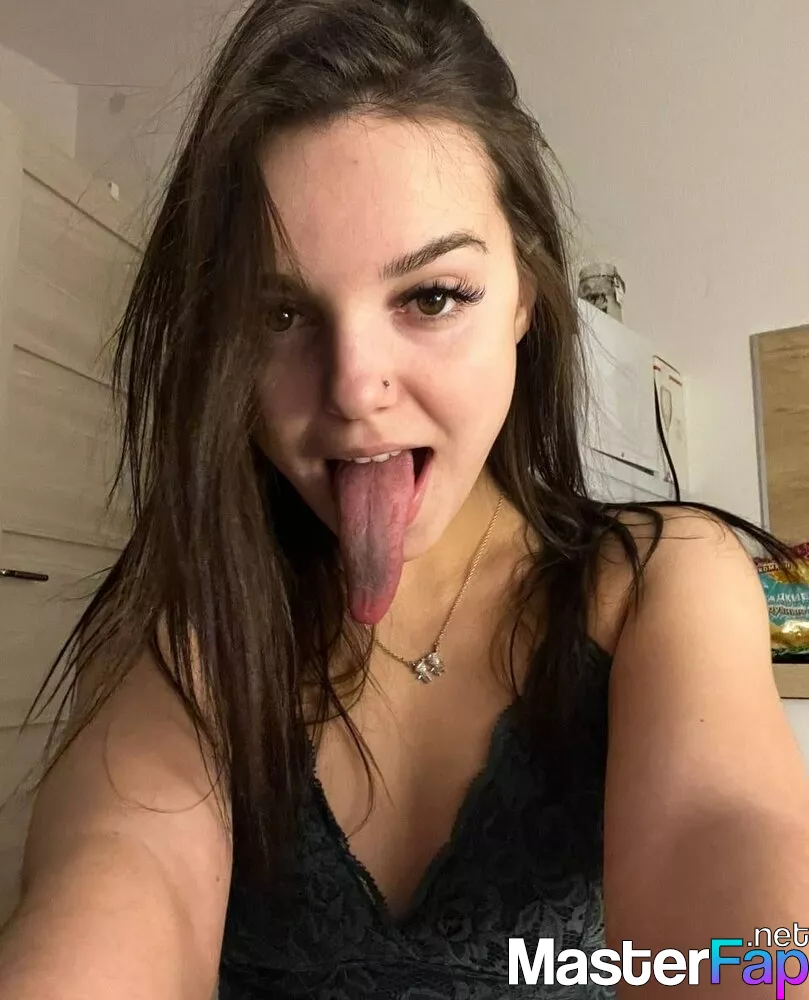 Radmila Maro Nude OnlyFans Leak Picture QHv9VnkPJj | MasterFap.net