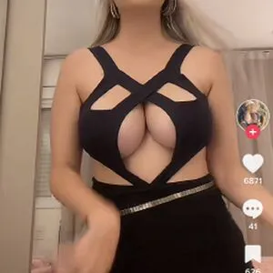Rafaela Calza Thumbnail Picture