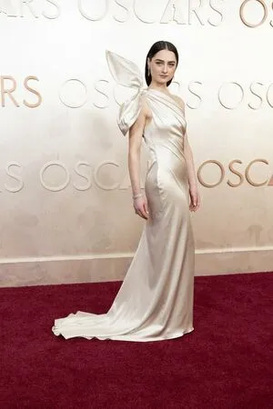 Raffey Cassidy Thumbnail Picture