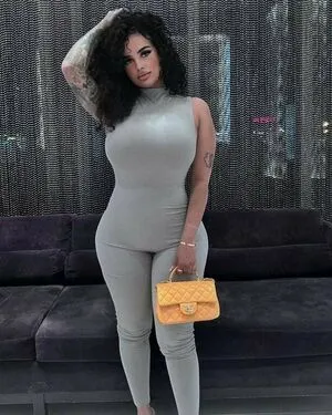 Rahaf Mohammed OnlyFans Leaked Free Thumbnail Picture - #2AYRU6z8M5