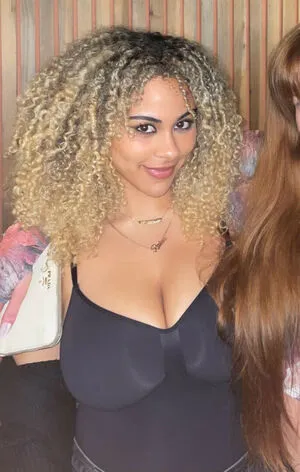 Raina Morris OnlyFans Leaked Free Thumbnail Picture - #7e9nPOlMbl