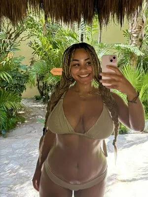 Raina Morris OnlyFans Leaked Free Thumbnail Picture - #XxYNaDgBUB