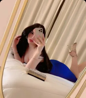 Rania Abdulla OnlyFans Leaked Free Thumbnail Picture - #9ItsIuELo7