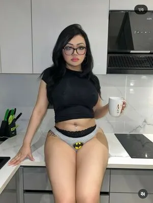 Raphyrose Thumbnail Picture