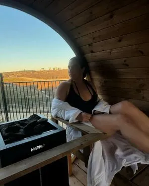 Raquel Rodriguez Thumbnail Picture