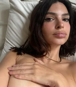 Ratajkowski OnlyFans Leaked Free Thumbnail Picture - #gHkTMAjzmb