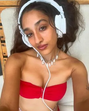 Raveena OnlyFans Leaked Free Thumbnail Picture - #4VOnnWjfCL