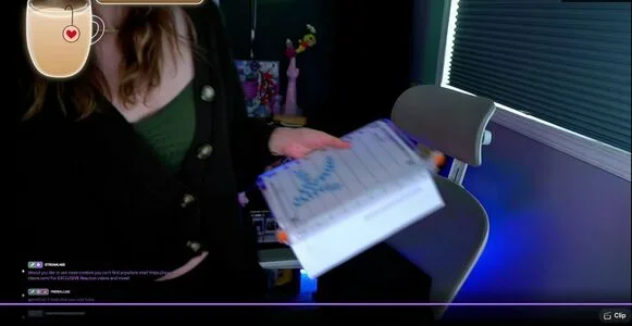 Rayactions OnlyFans Leaked Free Thumbnail Picture - #1bFbbb00AW