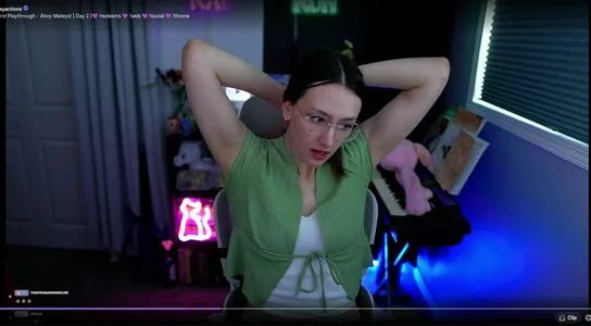 Rayactions OnlyFans Leaked Free Thumbnail Picture - #n4DIwIx0Mw