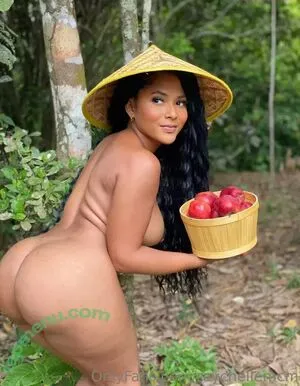 Raychellemcm Thumbnail Picture