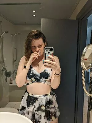 Reach For The Peach OnlyFans Leaked Free Thumbnail Picture - #53b0LEO2QG