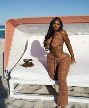 Realbellanuetch OnlyFans Leaked Free Thumbnail Picture - #6R9hoLgb36