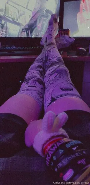 Realvrawr Thumbnail Picture