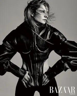 Rebecca Ferguson Thumbnail Picture